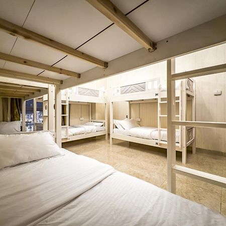 Ar Holiday Home Jbr 2 Дубай Екстериор снимка