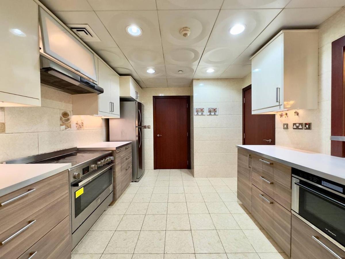 Ar Holiday Home Jbr 2 Дубай Екстериор снимка