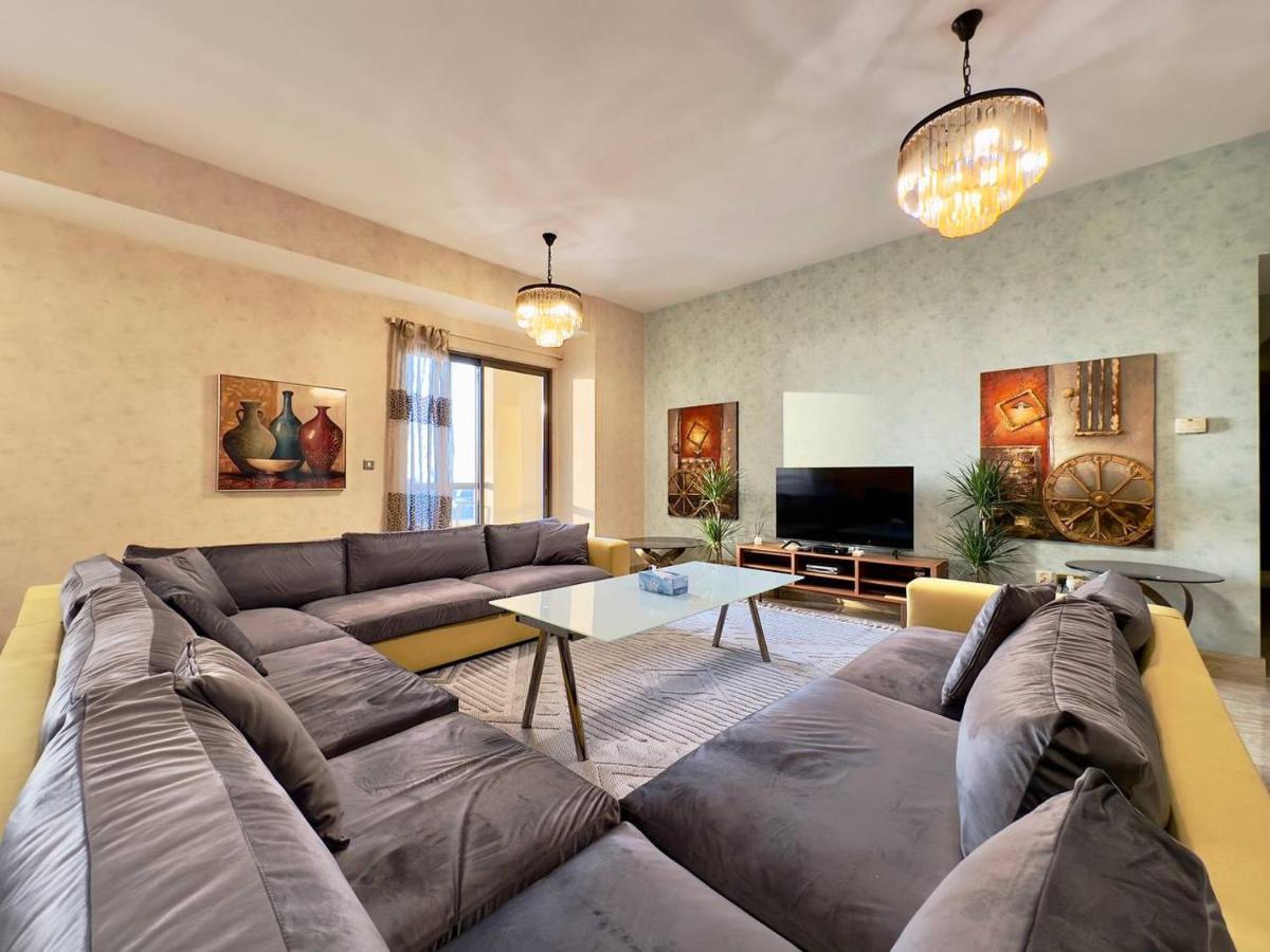 Ar Holiday Home Jbr 2 Дубай Екстериор снимка