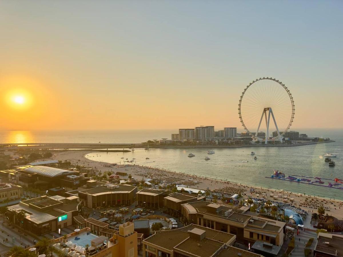 Ar Holiday Home Jbr 2 Дубай Екстериор снимка
