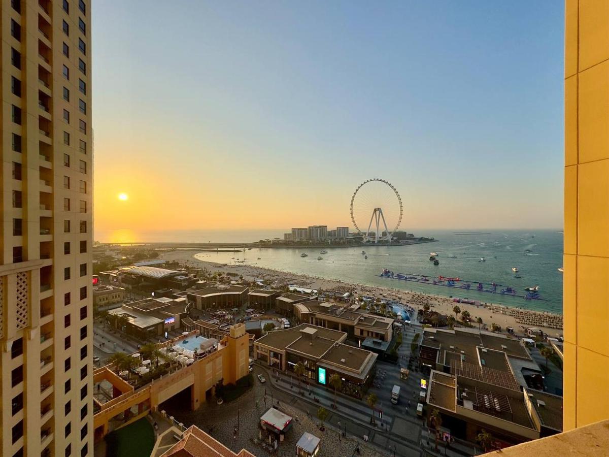 Ar Holiday Home Jbr 2 Дубай Екстериор снимка
