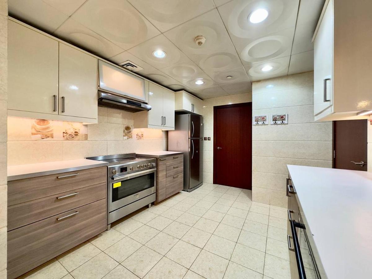 Ar Holiday Home Jbr 2 Дубай Екстериор снимка