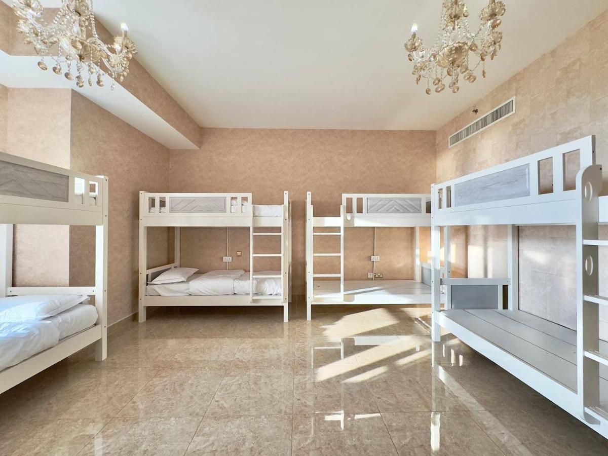 Ar Holiday Home Jbr 2 Дубай Екстериор снимка