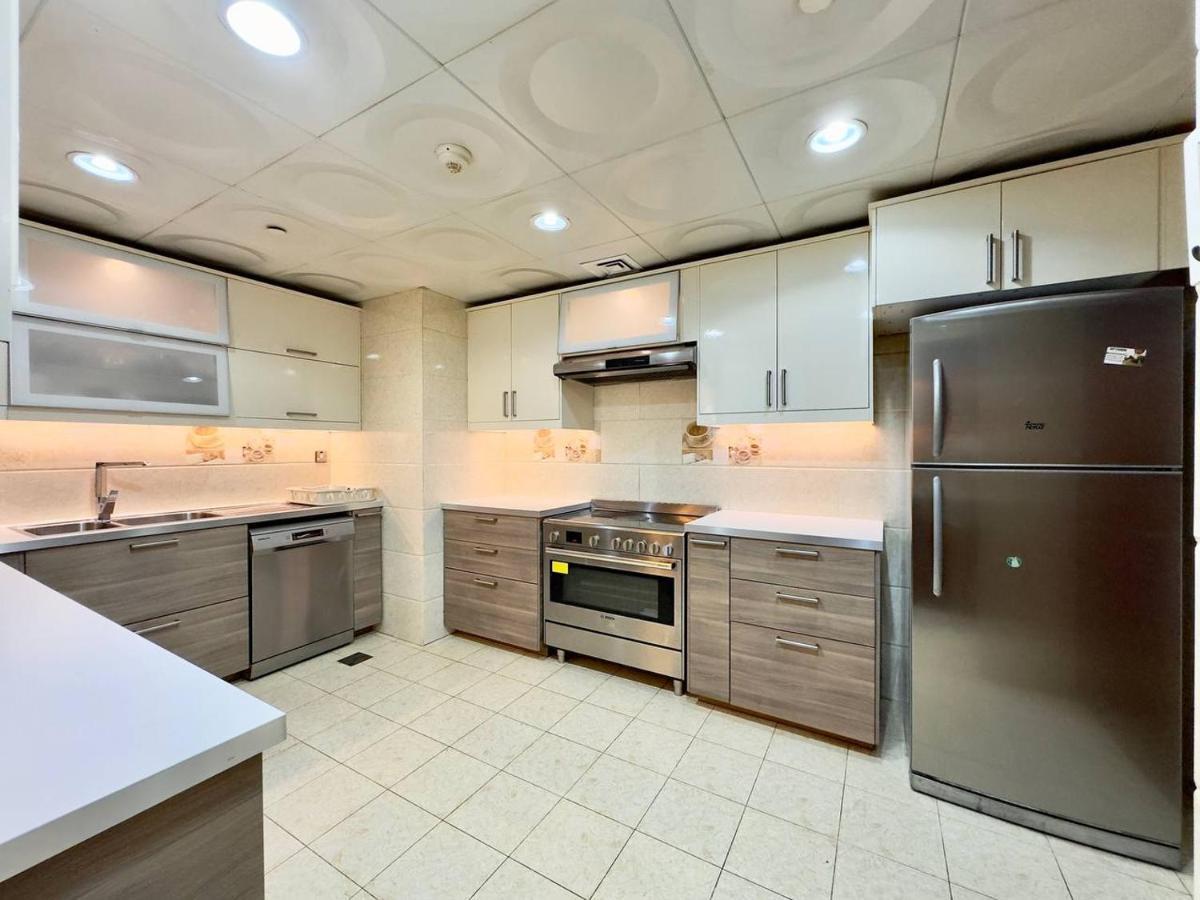 Ar Holiday Home Jbr 2 Дубай Екстериор снимка