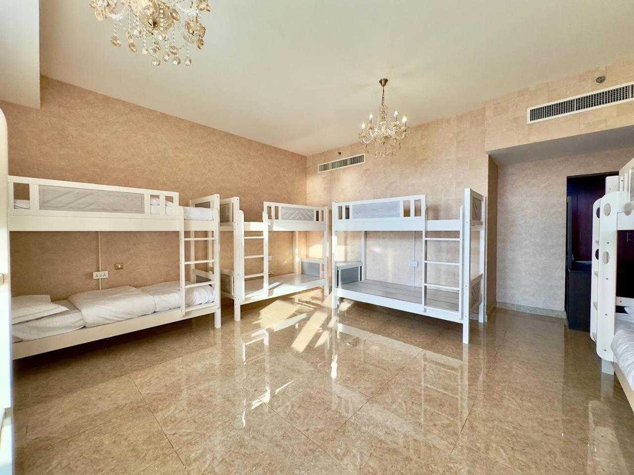 Ar Holiday Home Jbr 2 Дубай Екстериор снимка