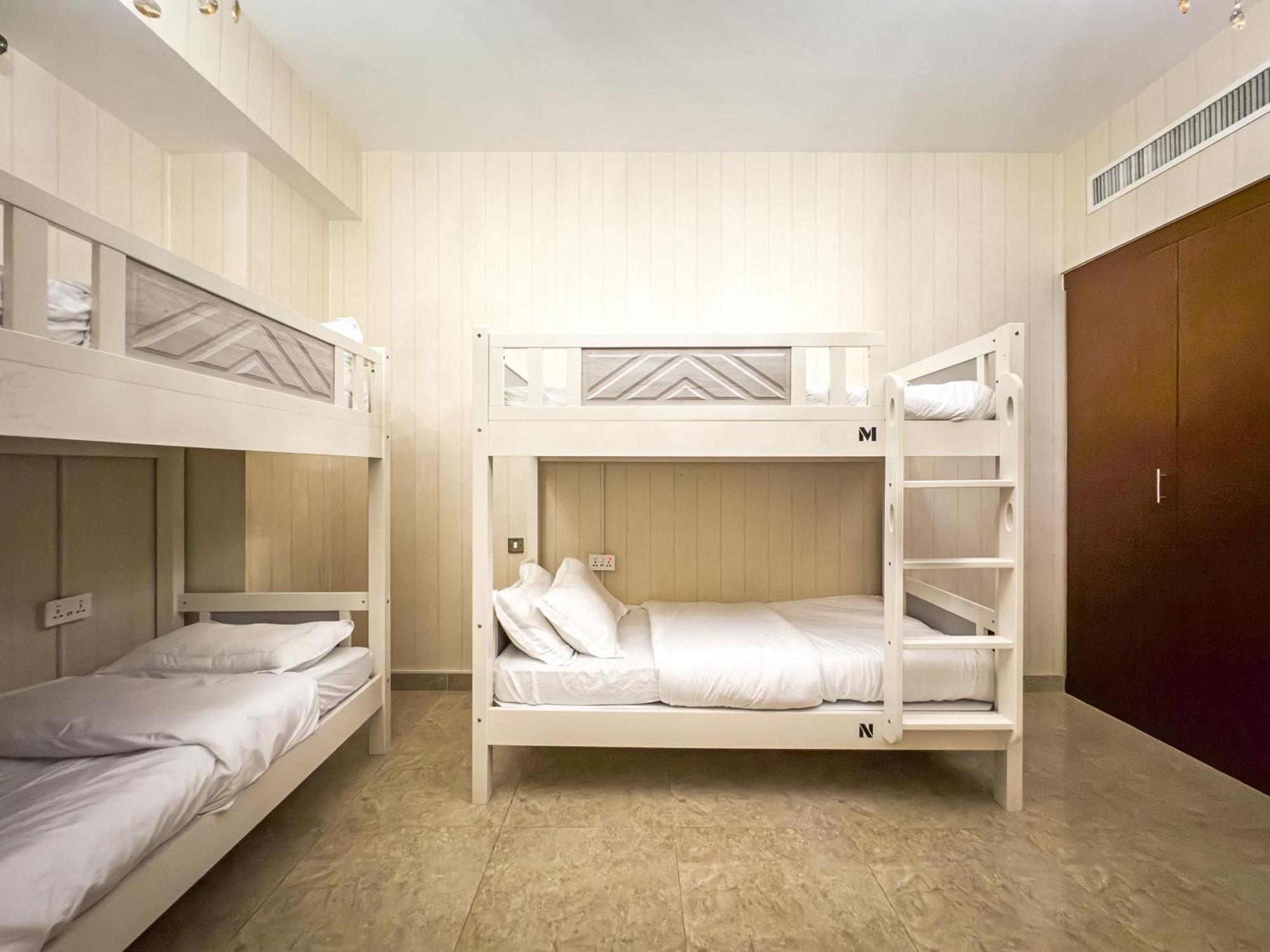 Ar Holiday Home Jbr 2 Дубай Екстериор снимка
