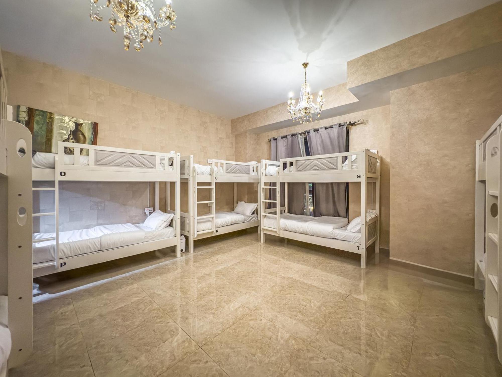 Ar Holiday Home Jbr 2 Дубай Екстериор снимка